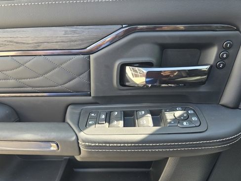 New 2026 RAM 2500 Limited image 24