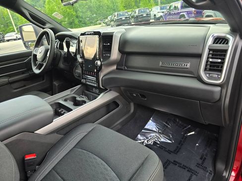 New 2026 RAM 2500 Big Horn AWD/4WD image 27
