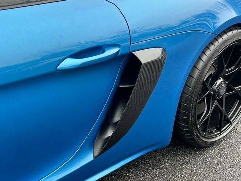 Certified 2025 Porsche 718 Cayman GT4 RS image 15