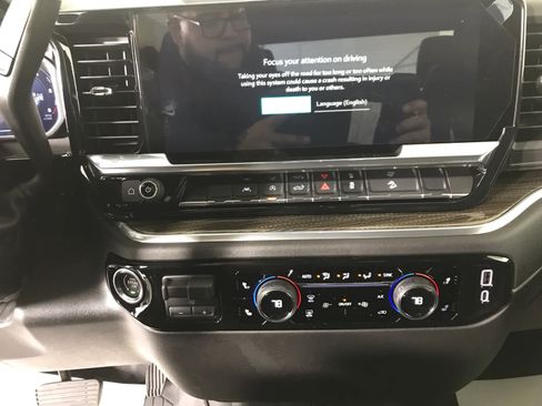 New 2026 Chevrolet Silverado 1500 LT image 28