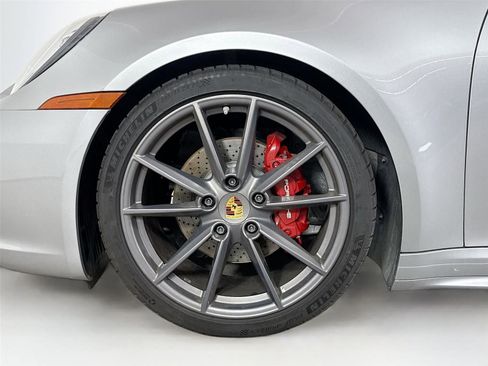 Used 2020 Porsche 911 Carrera 4 image 14