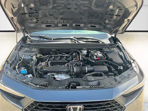Used 2024 Honda Accord EX image 31
