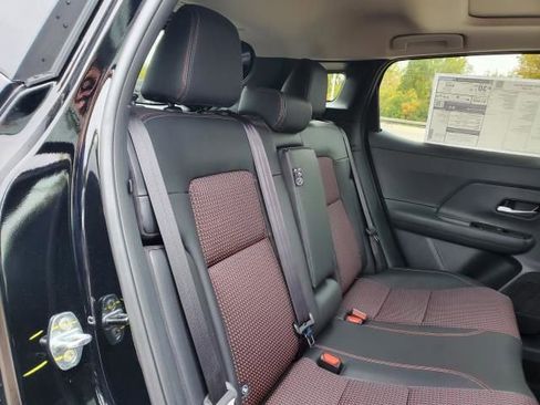 New 2026 Nissan Kicks SR w/ SR Premium Package image 15