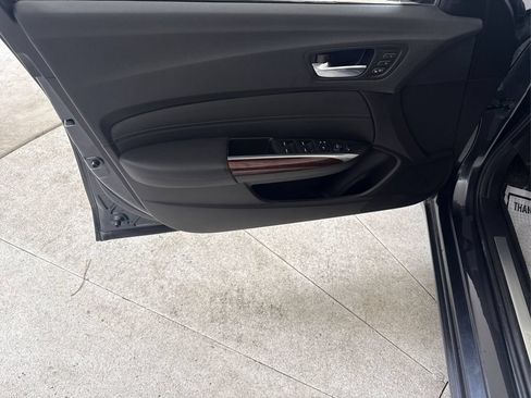 Used 2016 Acura TLX w/ Technology Package FWD image 35