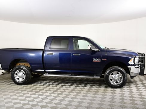 Used 2016 RAM 2500 Tradesman w/ Chrome Appearance Group image 4