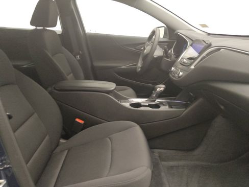 Used 2022 Chevrolet Malibu LT FWD image 21