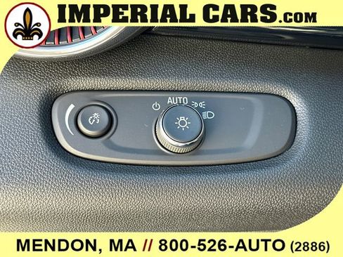 New 2026 Chevrolet Trax RS w/ Sunroof Package image 22