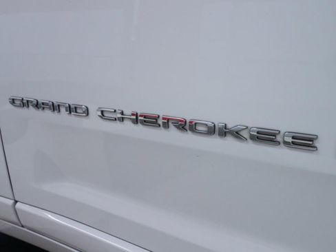Used 2021 Jeep Grand Cherokee L Overland w/ Advanced Protech Group III RWD image 39
