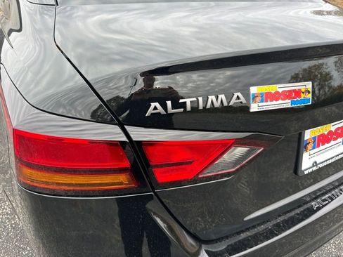 New 2025 Nissan Altima 2.5 SL image 33