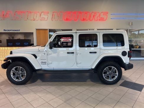 Used 2021 Jeep Wrangler Unlimited Sahara AWD/4WD image 10