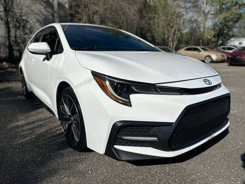 Used 2020 Toyota Corolla SE FWD image 2