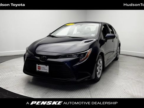 Used 2023 Toyota Corolla LE w/ Carpet Mat Package (TMS) FWD image 1