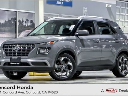 Used 2021 Hyundai Venue SEL