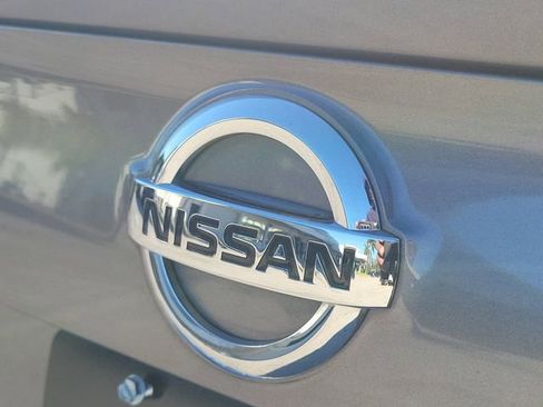 Used 2022 Nissan Rogue Sport SL image 9