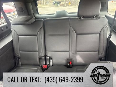 Used 2024 Chevrolet Suburban Z71 AWD/4WD image 8