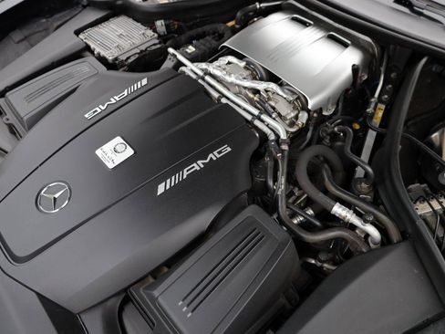 Used 2016 Mercedes-Benz AMG GT S image 7