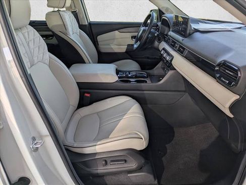 Certified 2026 Honda Pilot Elite image 23