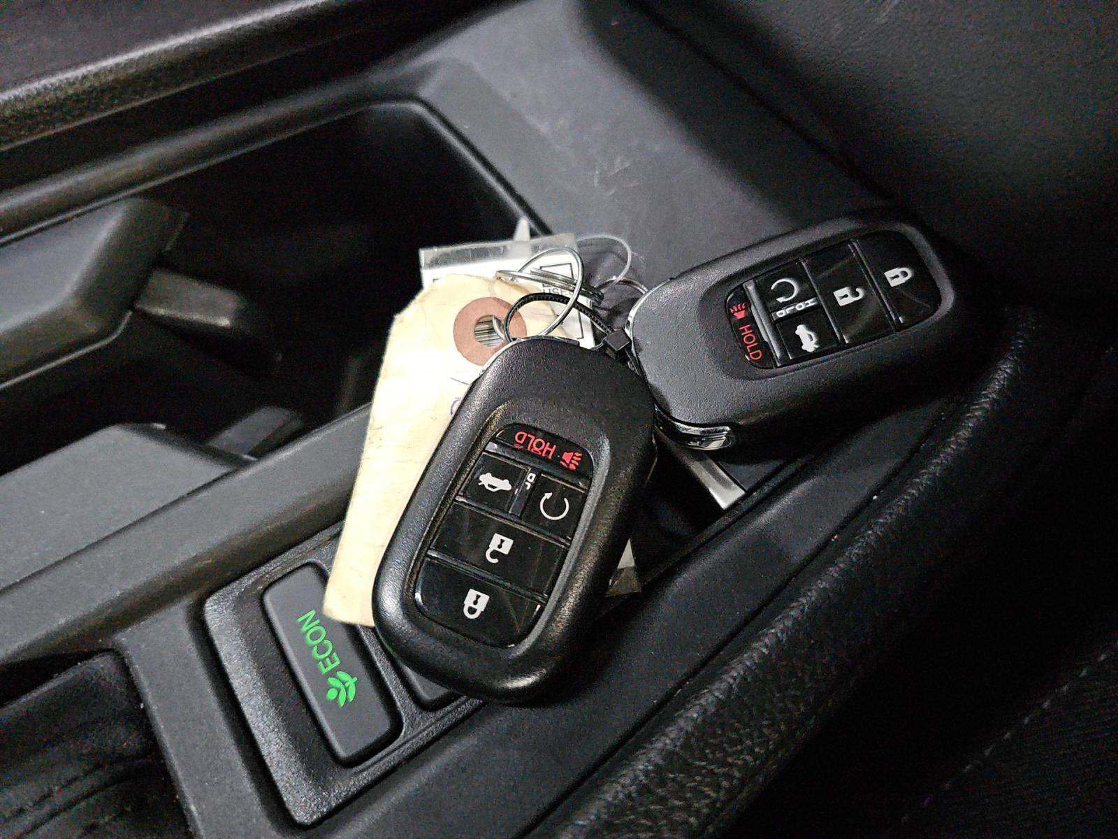 Used 2023 Honda Accord EX image 8