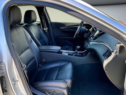 Used 2017 Chevrolet Impala Premier image 26