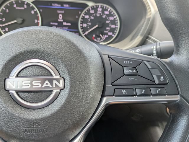 Used 2025 Nissan Sentra SV FWD image 20