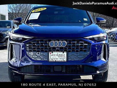 Used 2025 Audi Q5 Premium w/ Convenience Package