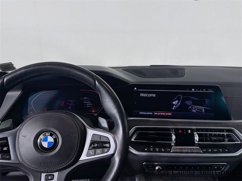 Used 2019 BMW X5 xDrive40i w/ M Sport Package image 9