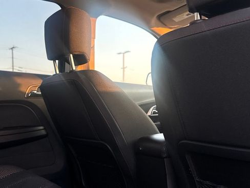 Used 2017 Chevrolet Equinox LT FWD image 33