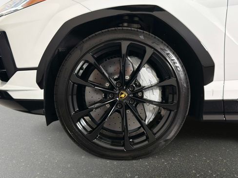Used 2023 Lamborghini Urus S AWD/4WD image 18