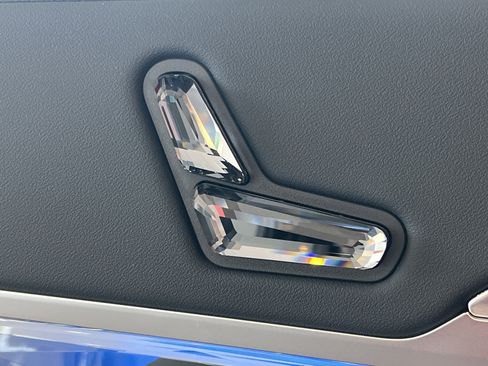 New 2026 BMW 760i xDrive AWD/4WD image 17