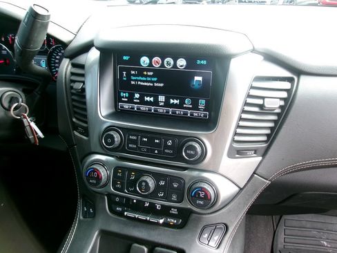 Used 2019 Chevrolet Tahoe LT AWD/4WD image 14