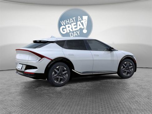 New 2025 Kia EV6 Light image 6