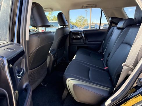 Used 2020 Toyota 4Runner TRD Off-Road Premium image 10