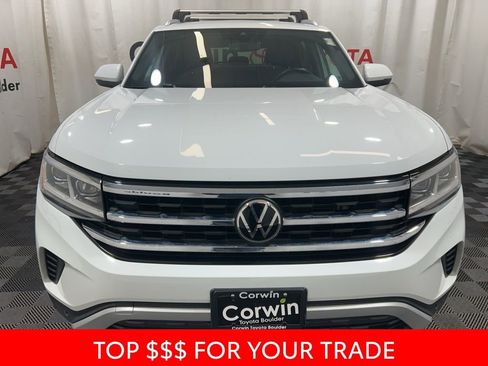 Used 2020 Volkswagen Atlas Cross Sport SEL image 2