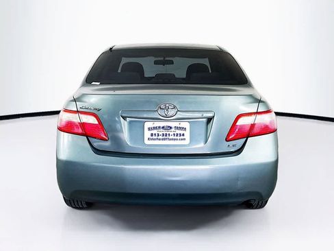 Used 2008 Toyota Camry LE FWD image 5
