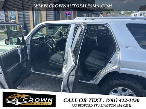 Used 2015 Toyota 4Runner SR5 Premium AWD/4WD image 9