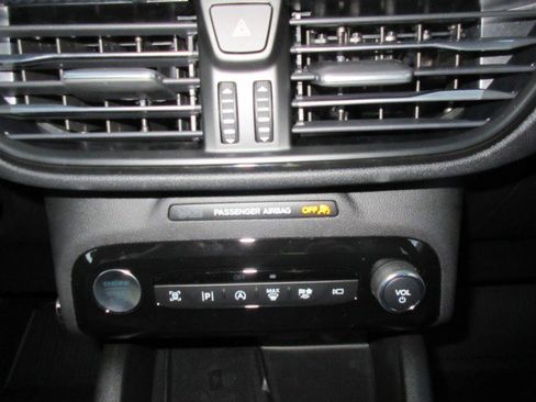 Used 2024 Ford Escape ST-Line Elite w/ Premium Technology Package image 26