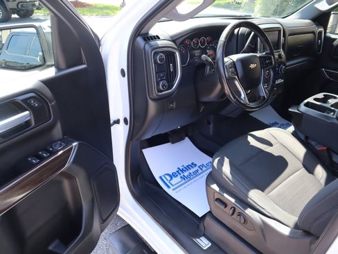 Used 2021 Chevrolet Silverado 1500 LT RWD image 3