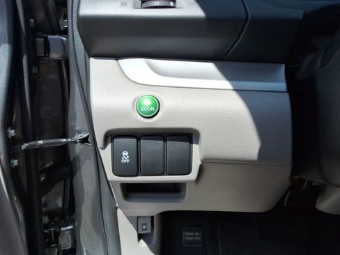 Used 2013 Honda CR-V EX image 37