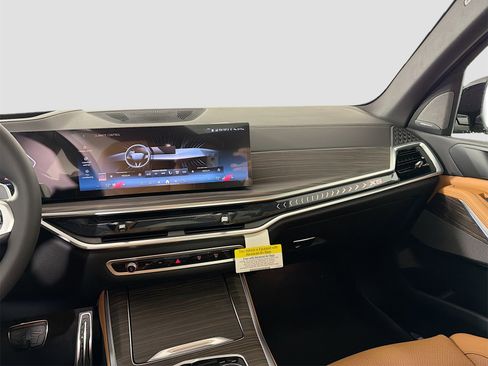 New 2026 BMW X5 xDrive50e w/ M Sport Package image 27