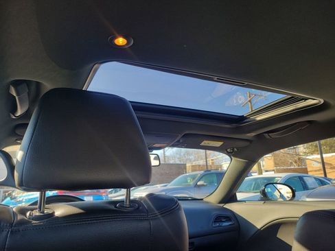 Certified 2018 Dodge Challenger R/T Scat Pack w/ Driver Convenience Group image 6