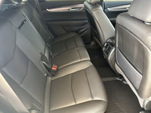 New 2025 Cadillac XT5 Luxury w/ LPO, Floor Liner Package FWD image 30