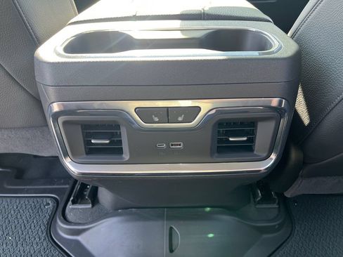 Used 2025 GMC Sierra 1500 Denali w/ Denali Reserve Package AWD/4WD image 16