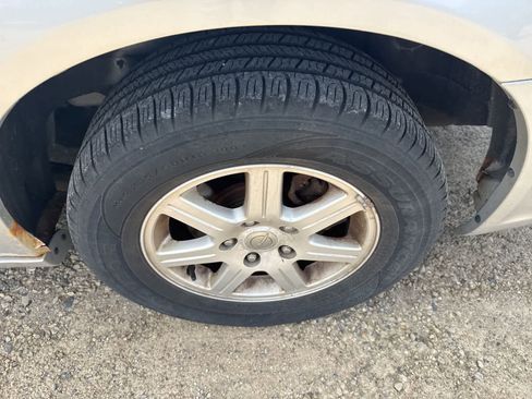 Used 2012 Chrysler Town & Country Touring w/ Entertainment Group #1 FWD image 7