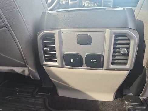 Used 2019 Ford F150 XLT w/ Equipment Group 302A Luxury image 21