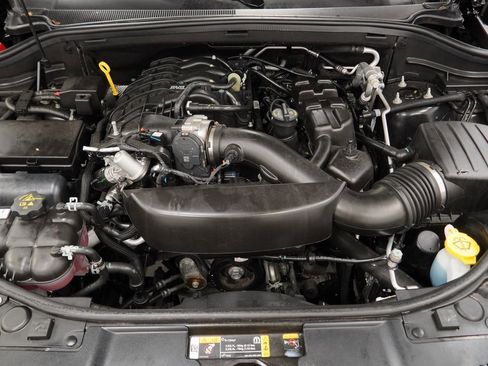 Certified 2025 Dodge Durango GT image 54