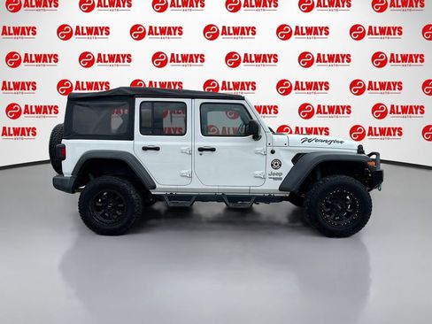 Used 2018 Jeep Wrangler Unlimited Sport S image 4