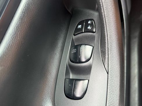 Used 2018 Nissan Altima 2.5 SV FWD image 34