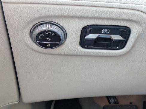 Used 2023 Mercedes-Benz EQS 450+ SUV image 26