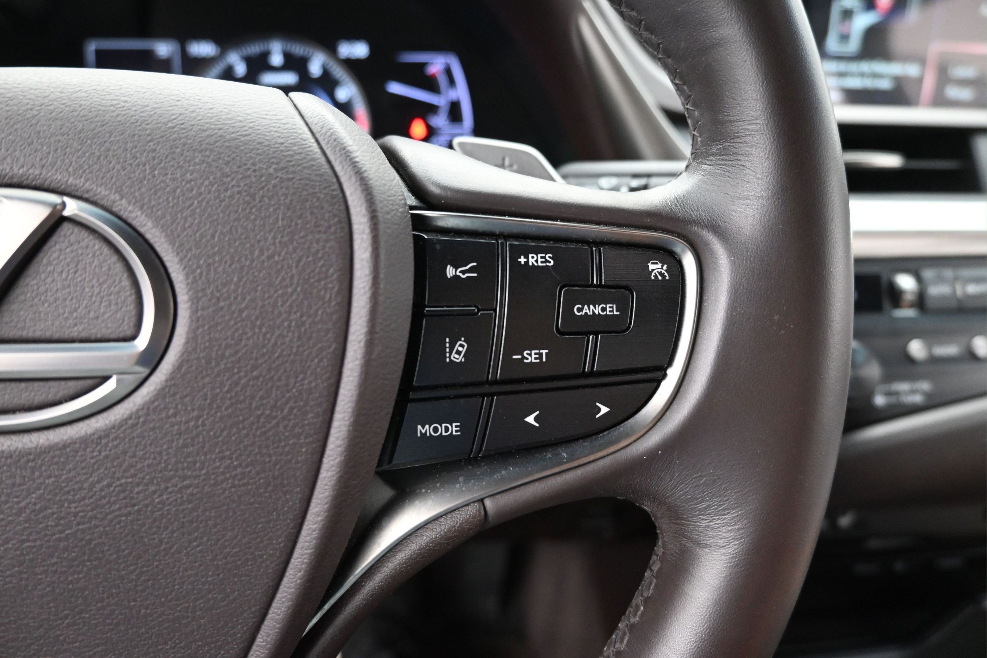 Used 2019 Lexus ES 350 w/ Premium Package FWD image 15
