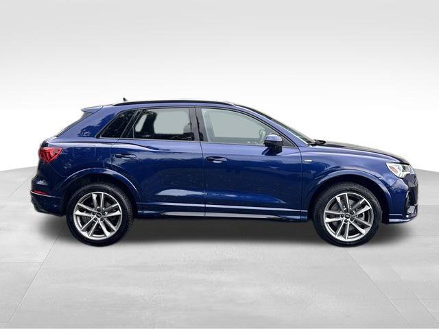 Used 2024 Audi Q3 2.0T Premium Plus AWD/4WD image 9